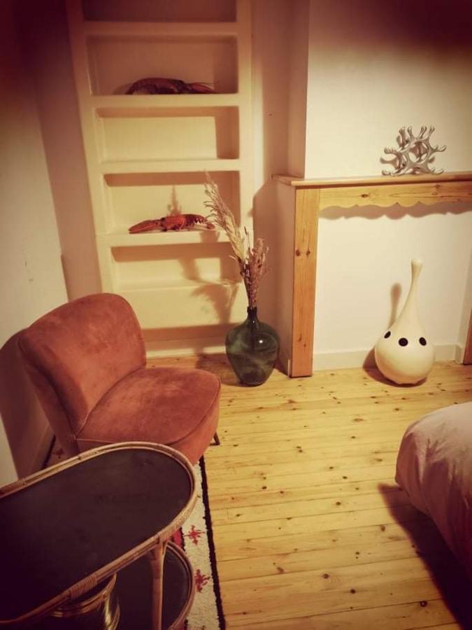 הוילה Karaktervolle Woning Met Zwembad Te רונסה מראה חיצוני תמונה